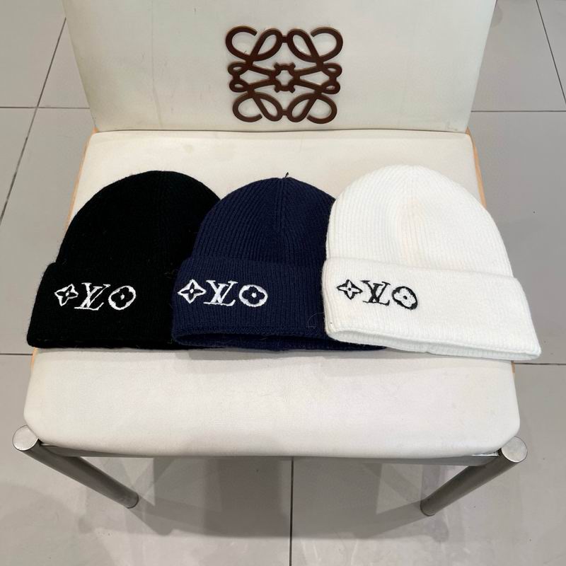 LV hat 020112